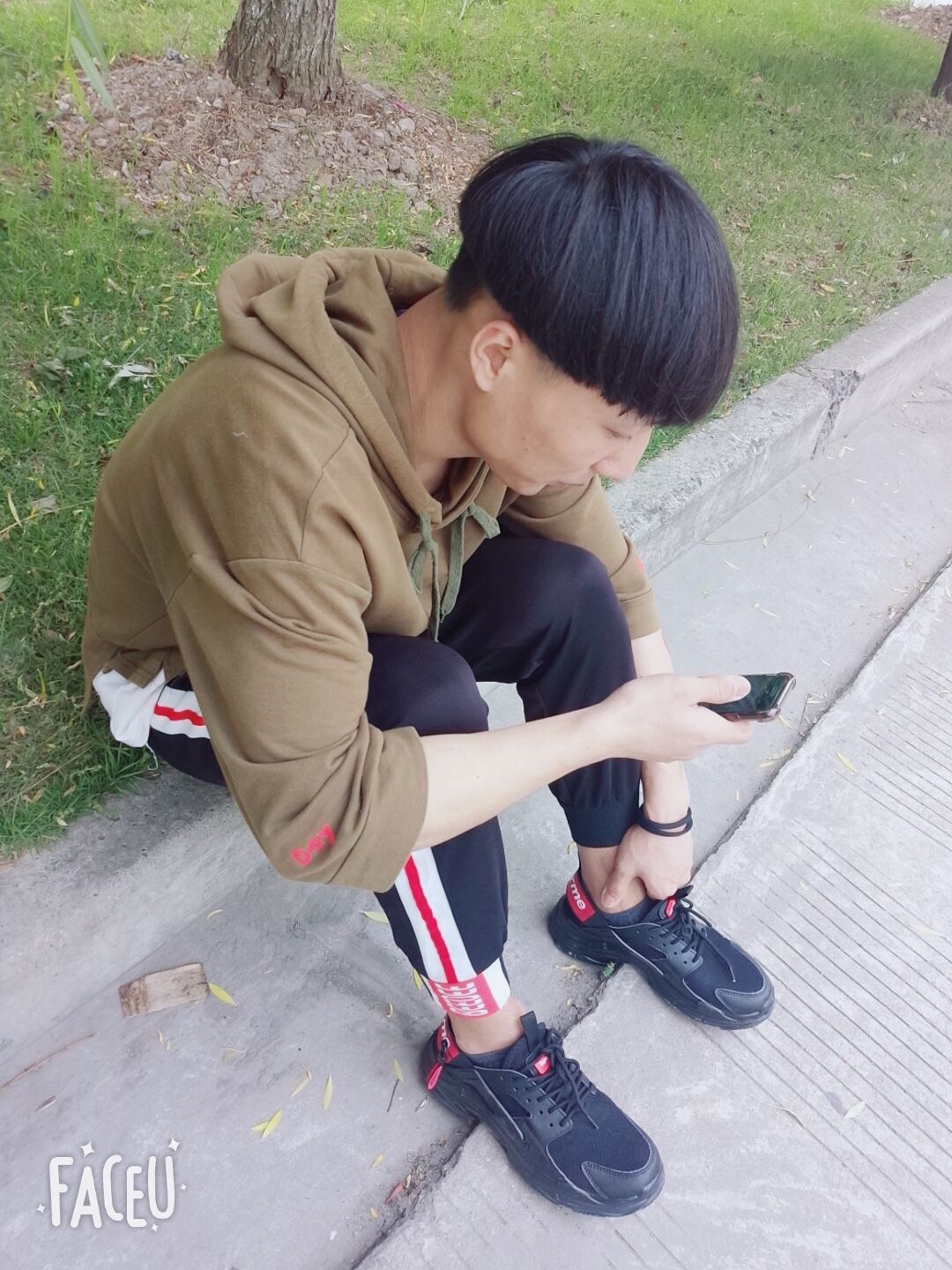 所爱隔山河